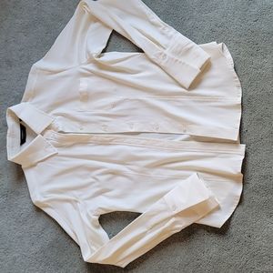 Express stretch Sz 13/14 creme blouse